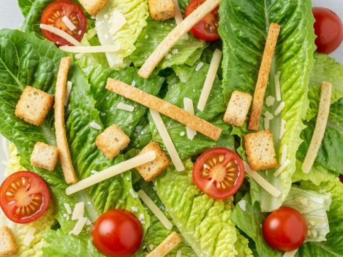 caesar-salad-parmesan-croutons