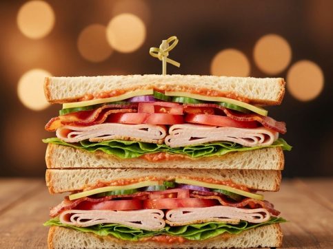 club-sandwich-triple-decker